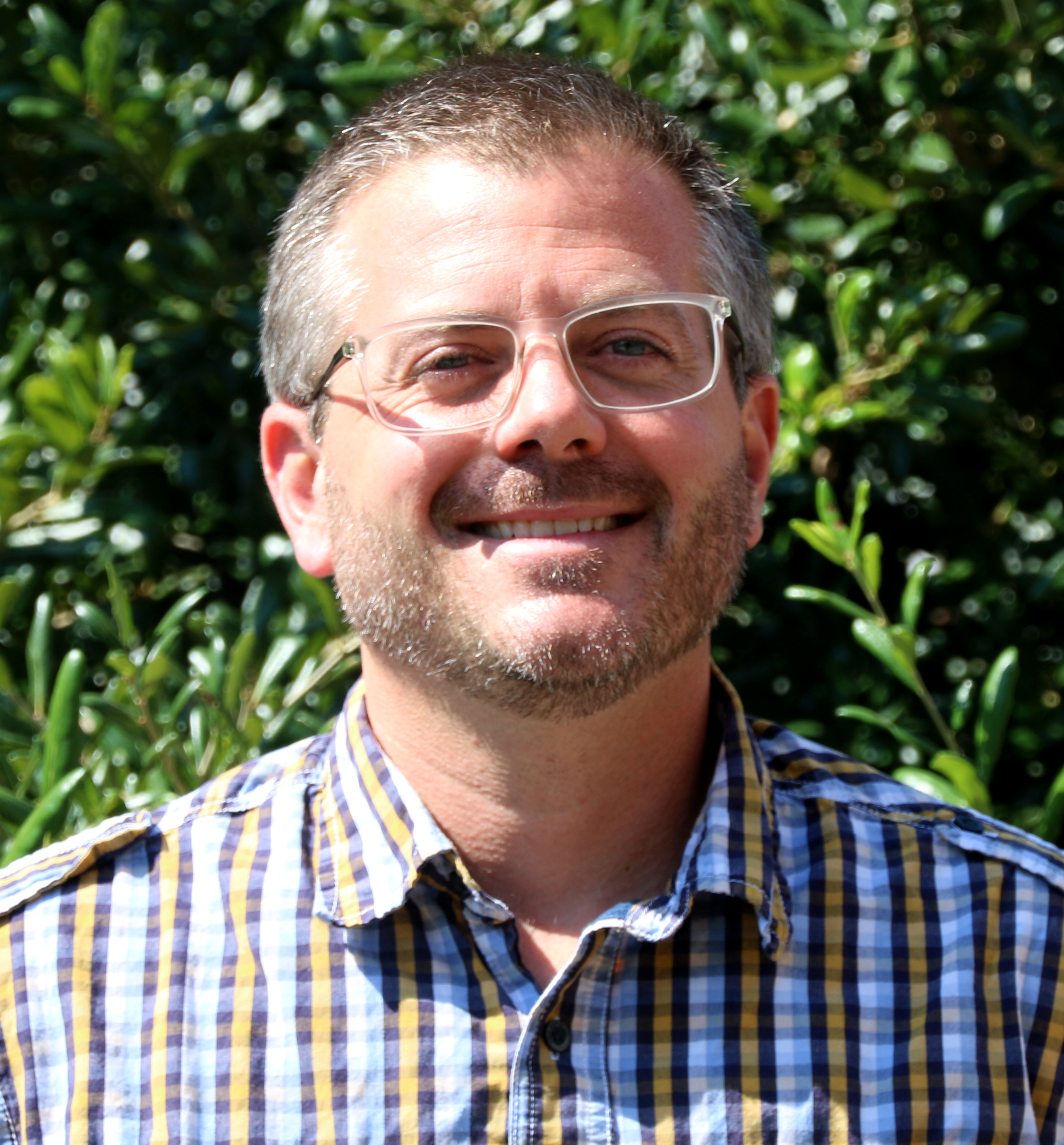 Dr. Joel MacClellan