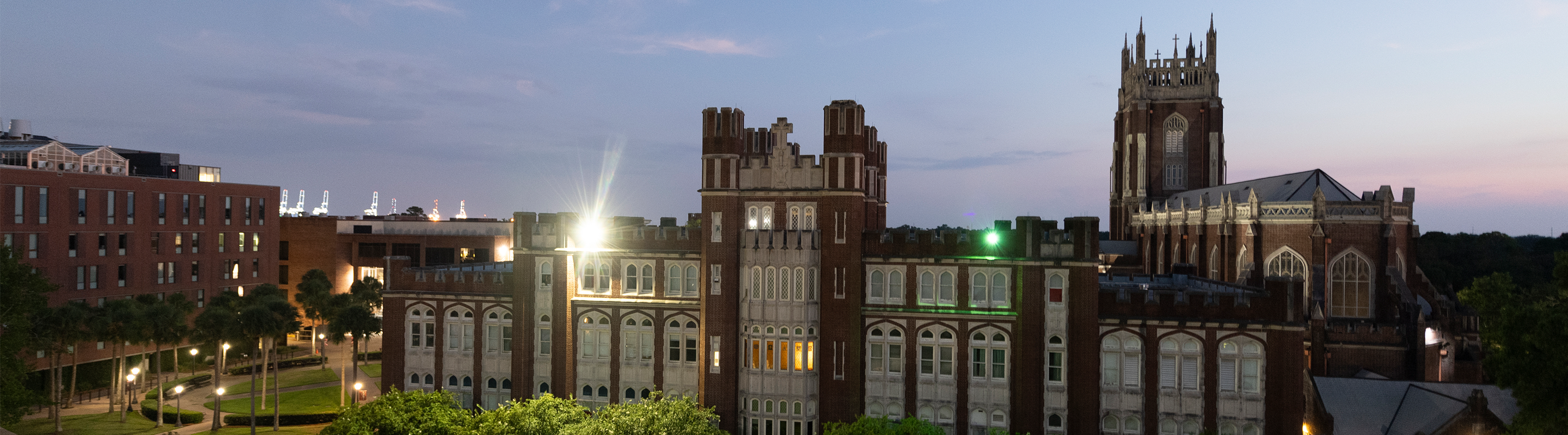 Loyola Campus 