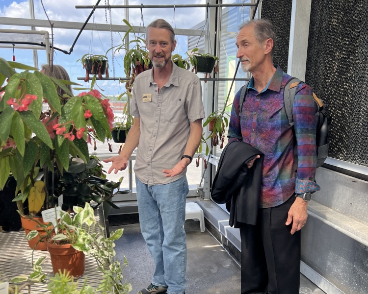 Tom Gruber Visits Azby Greenhouse at Loyola University